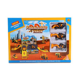 Игрушка пластмассовая "Гараж", с 3-мя тракторами