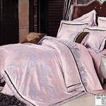 Комплект постельного белья из жаккарда евро 4 наволочки TJ300-16