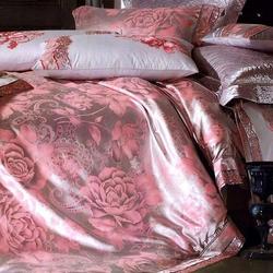 Комплект постельного белья из жаккарда Семейный TJ350-31